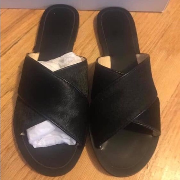 Banana Republic CELINA Slides - Picture 1 of 2